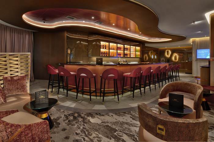 Celebrity Cruises, Celebrity Beyond, World Class Bar 3 ©CEL.jpg